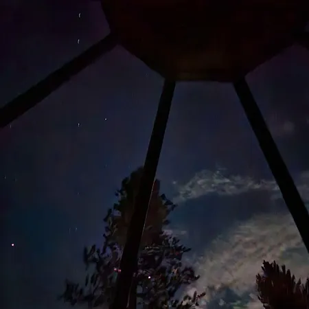 Igloo 2 In Northern Lights By Dg Lomailu